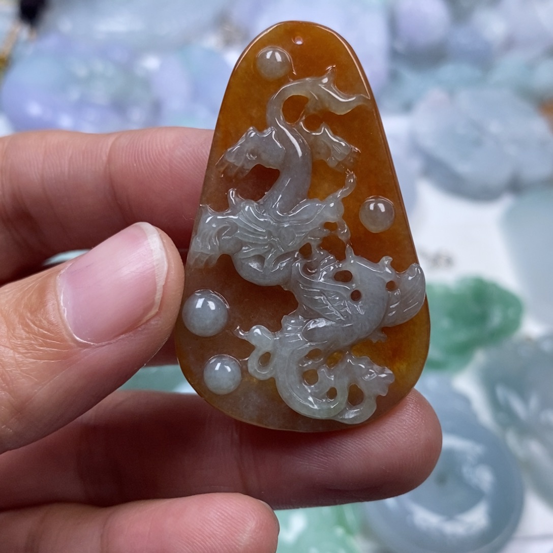 颈饰未镶嵌翡翠翡翠