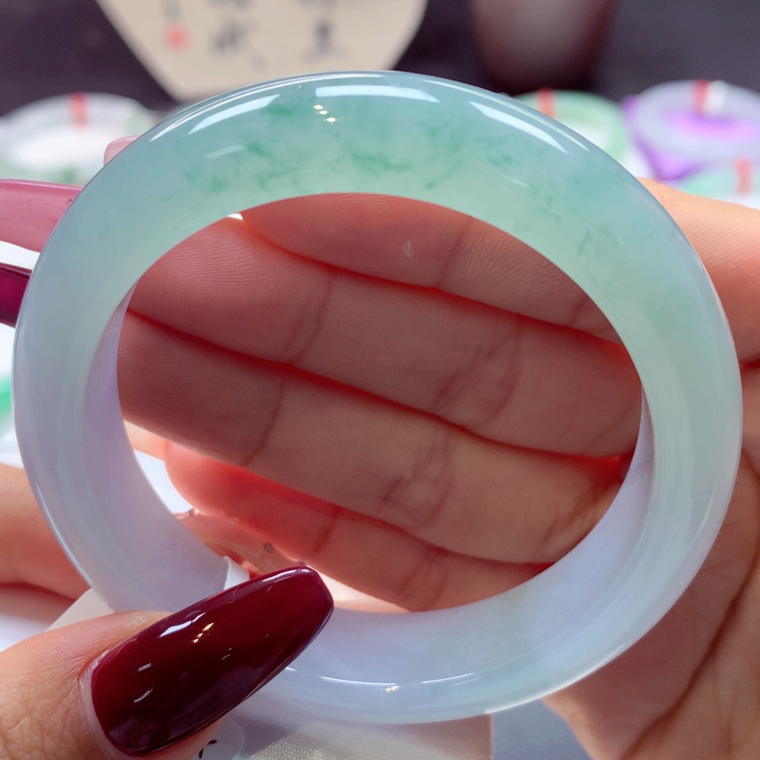 翡翠手镯未镶嵌正圈1号66