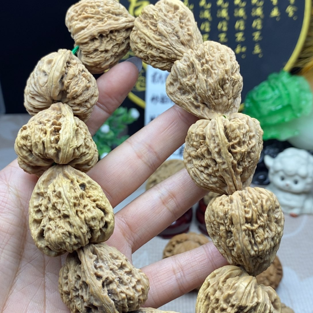 ○***i吊坠文玩核桃涿鹿