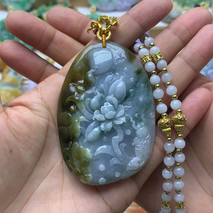 颈饰未镶嵌翡翠翡翠