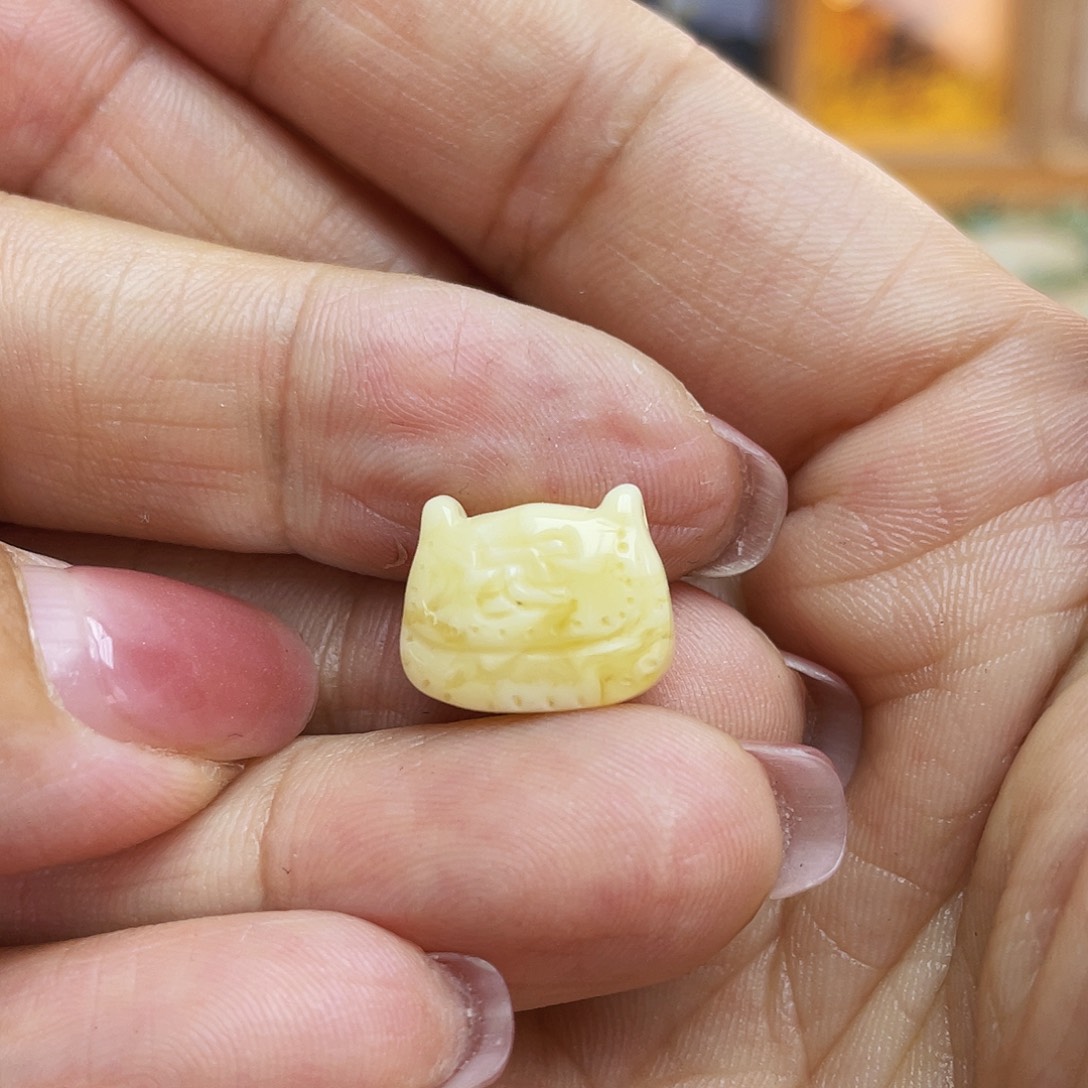 蜜蜡吊坠(不含链)未镶嵌