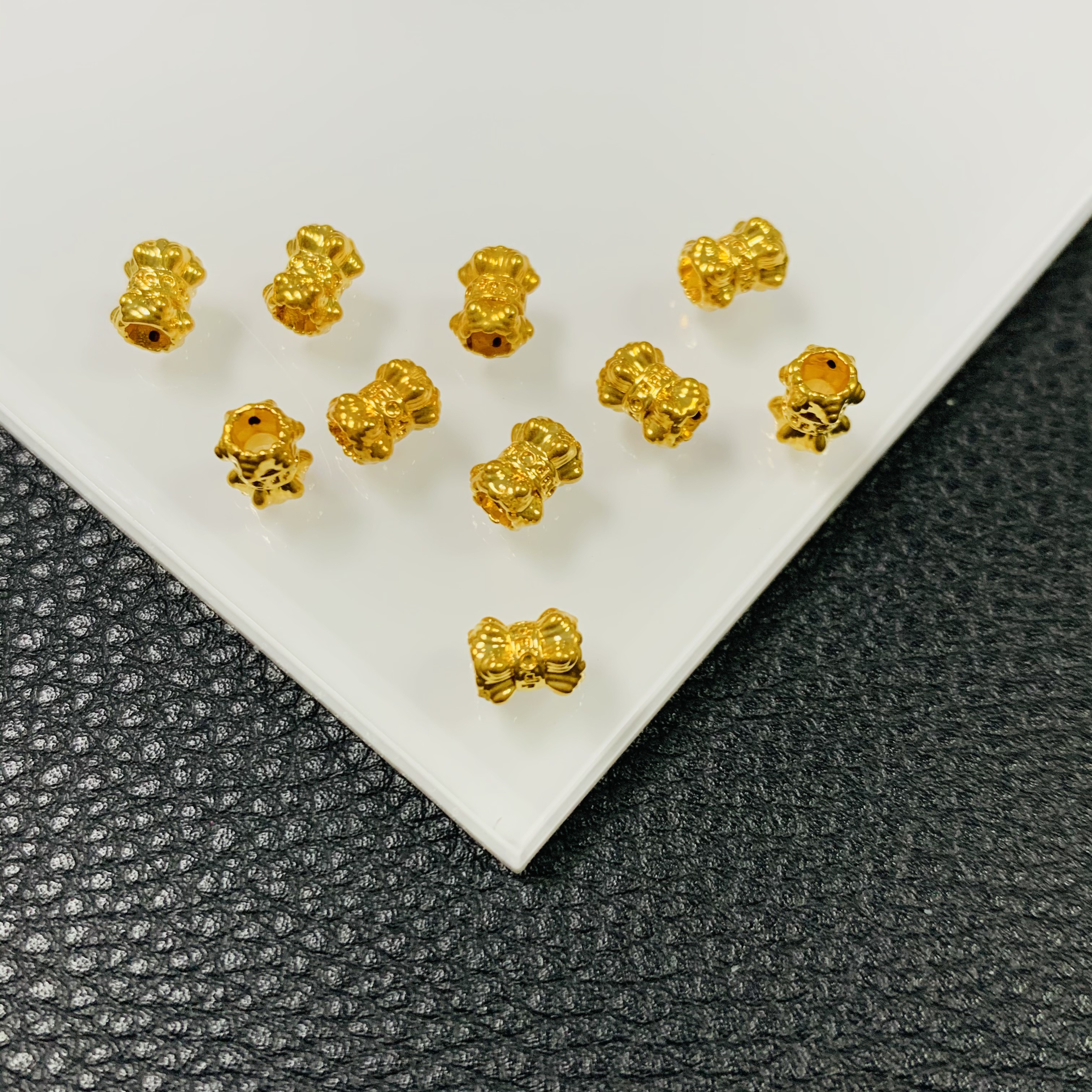 「戴琴珠宝」YZ4512-18K金6*4mm左右并蒂莲配件-XZZ（多样性发其一）