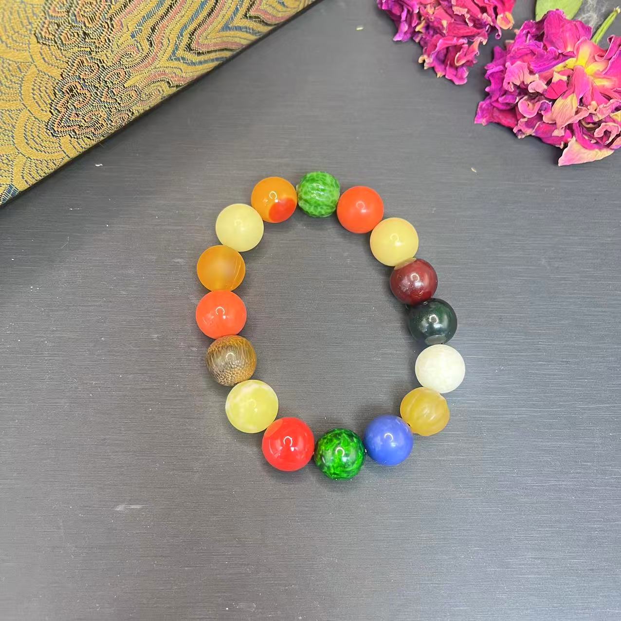 K139 时尚海陆空多宝料手链