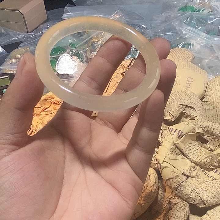 翡翠颈饰未镶嵌价格