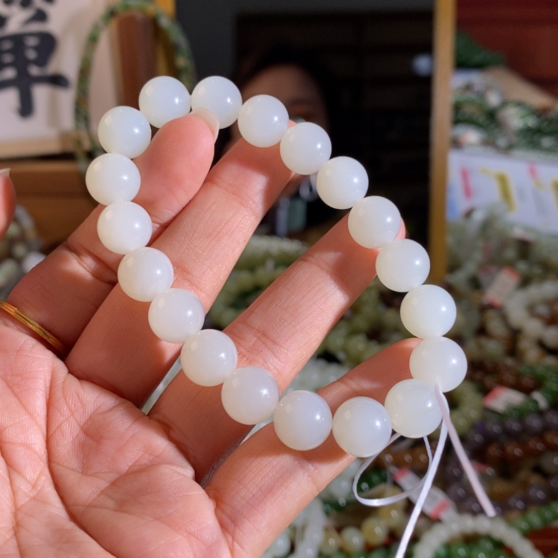 手链未镶嵌和田玉