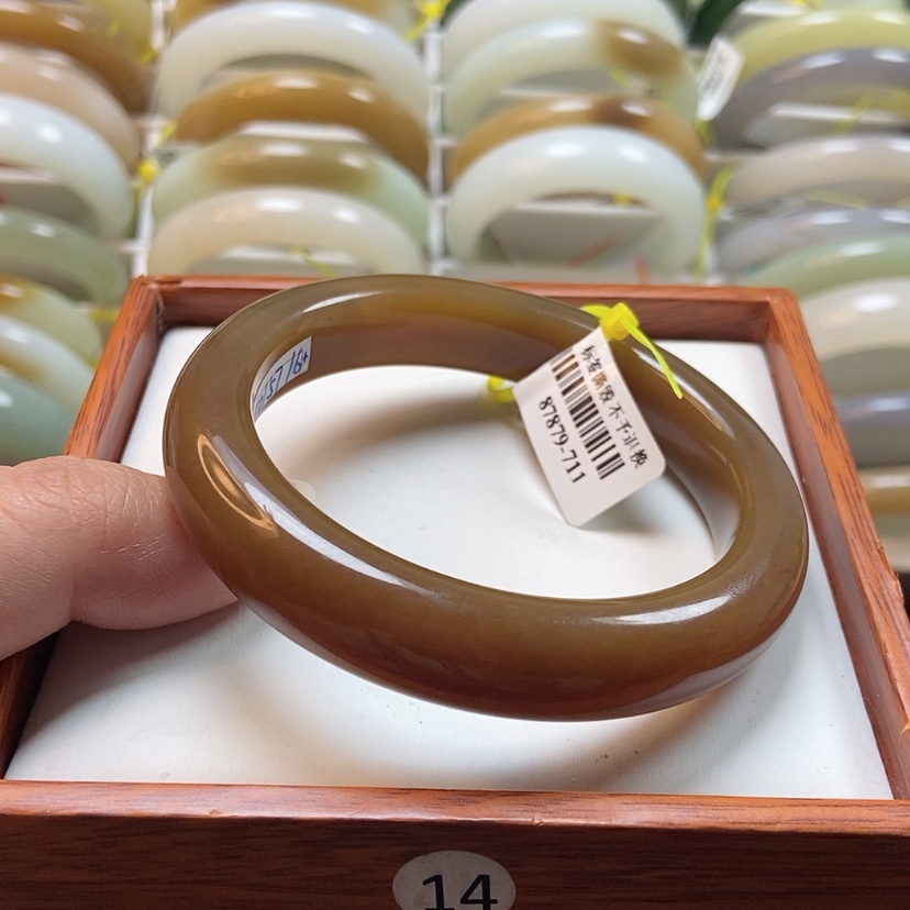【闪购商品】和田玉手镯未镶嵌