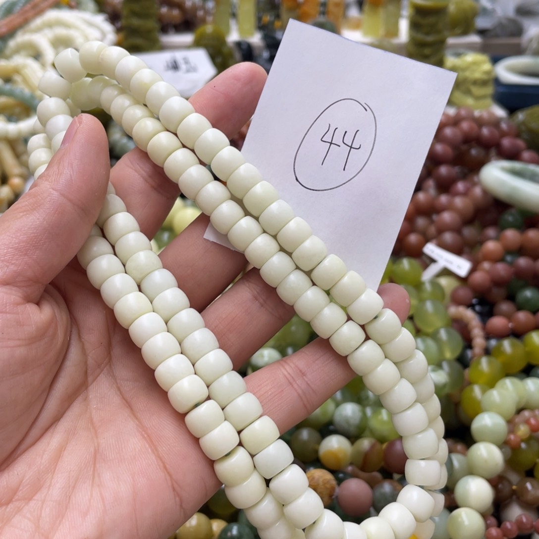 蛇纹石玉手链未镶嵌