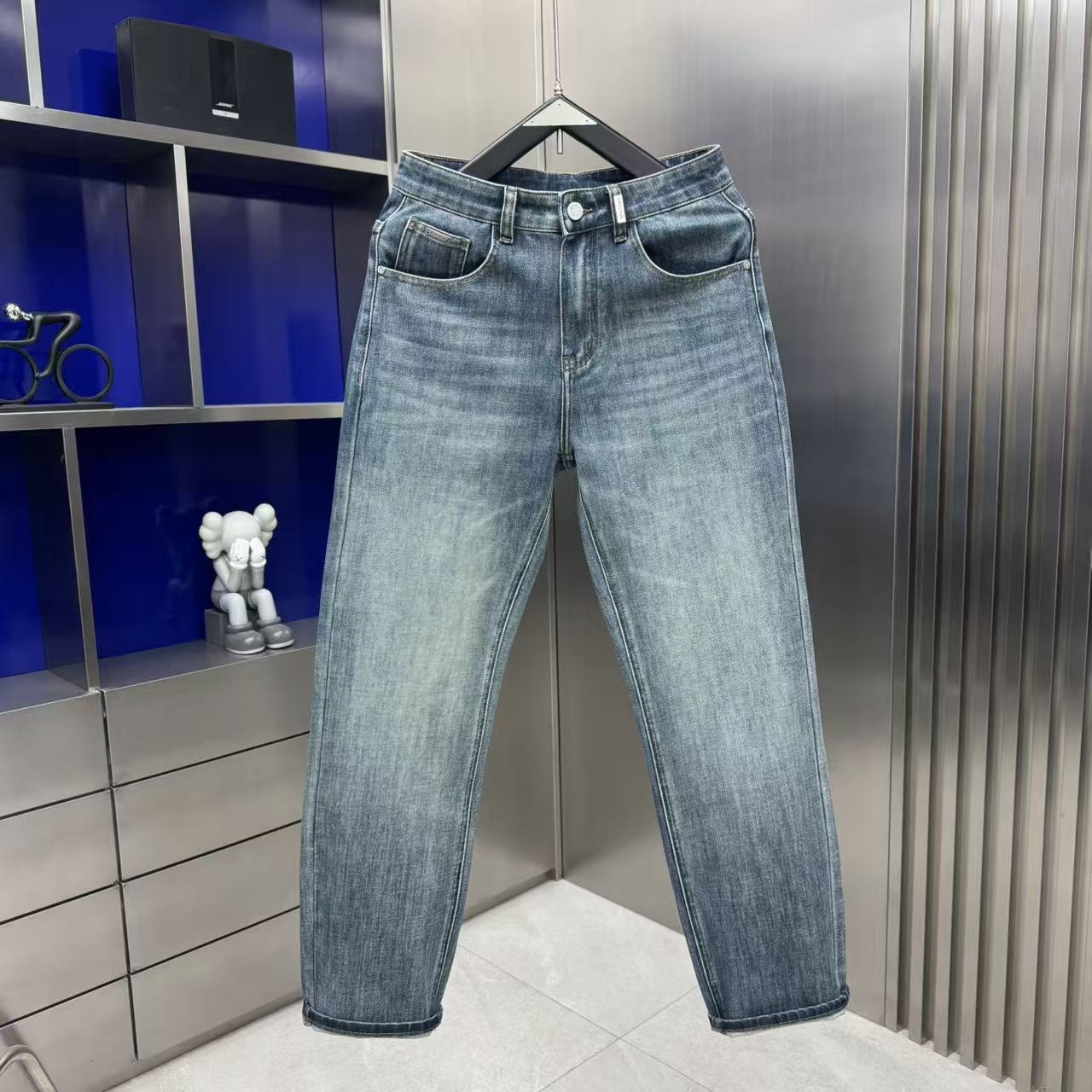 高品质休闲简约直筒牛仔裤百搭舒适潮流痞帅修身时尚长裤9156