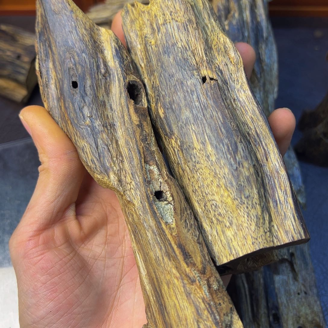 慕***宝沉香碎屑沉香金沙叶