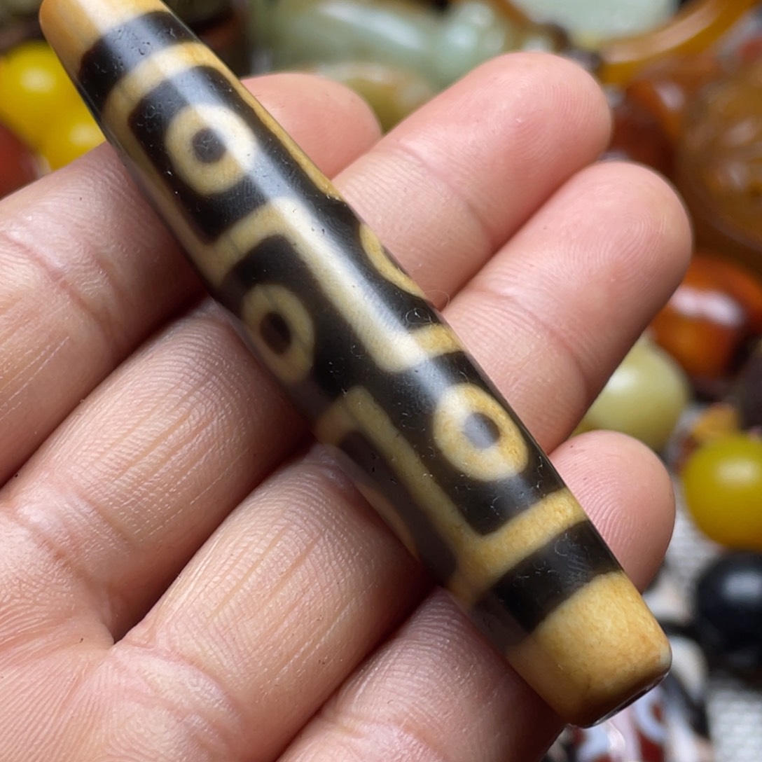 玛瑙/玉髓颈饰未镶嵌五*