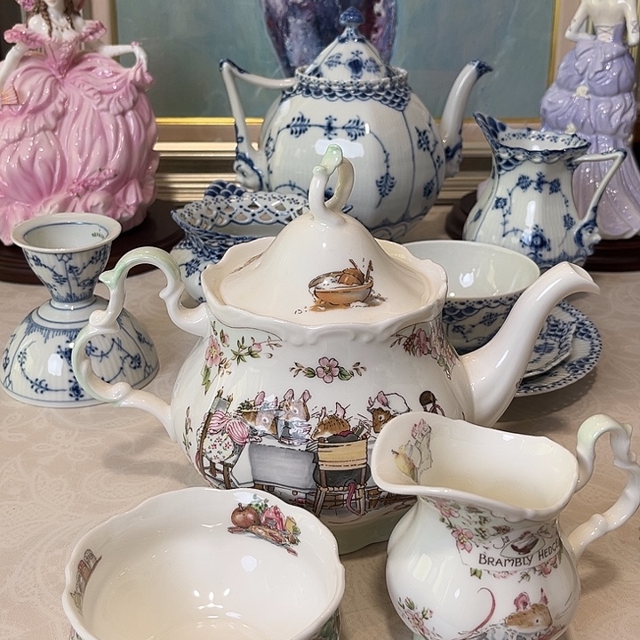 杯欧洲中古瓷器摆件