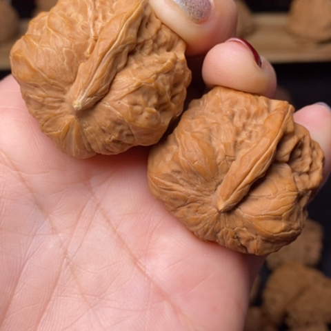 A***y文玩核桃把件核桃