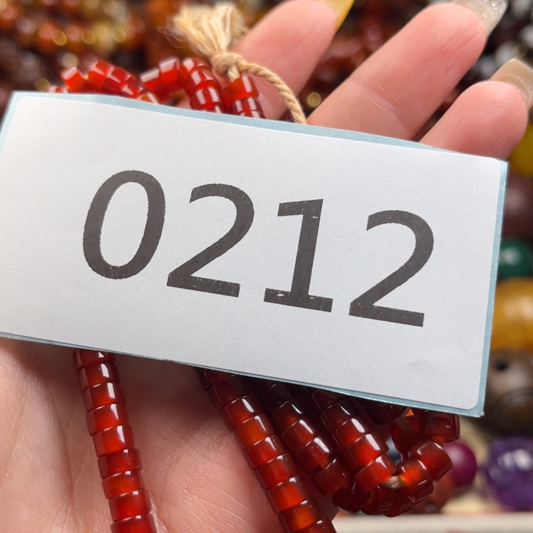 石***迷玛瑙/玉髓颈饰未镶嵌