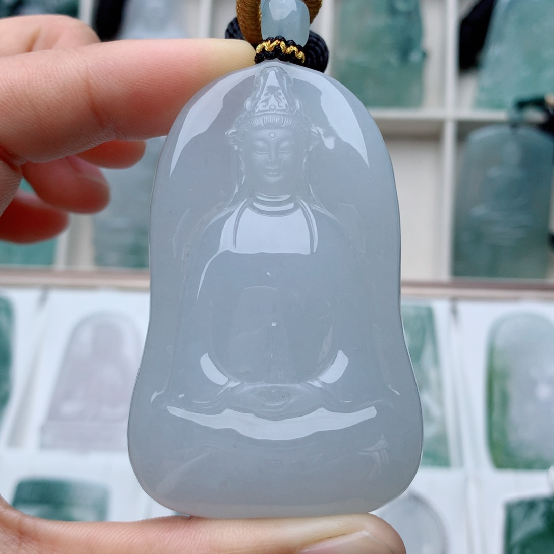 翡翠颈饰未镶嵌鸿****✧素衣