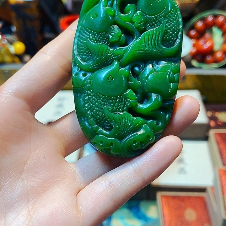 和田玉（碧玉）颈饰未镶嵌