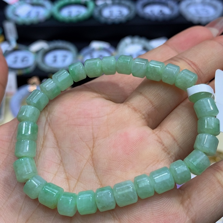 翡翠手链未镶嵌翡翠7