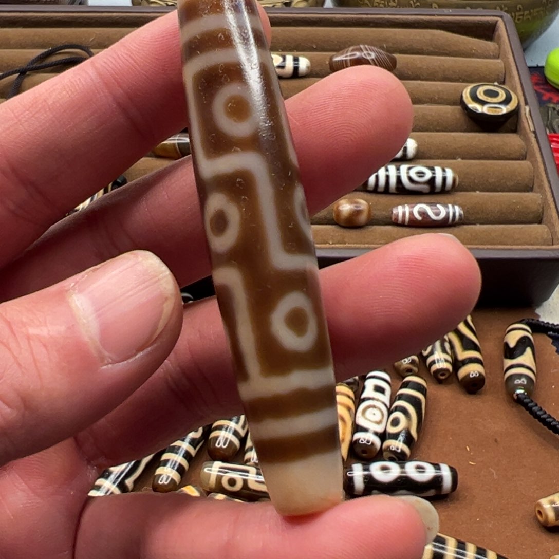 玛瑙/玉髓颈饰未镶嵌元**岁