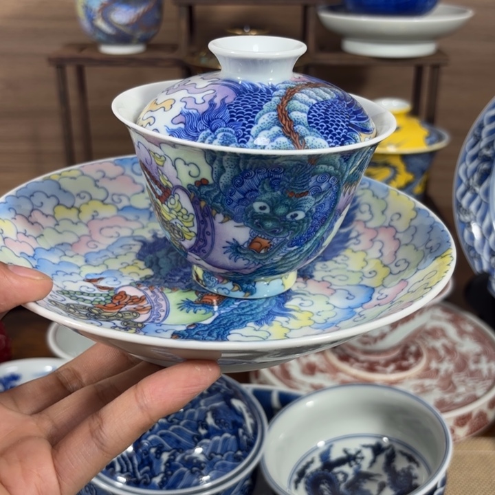 J***夏景德镇手工手绘陶瓷