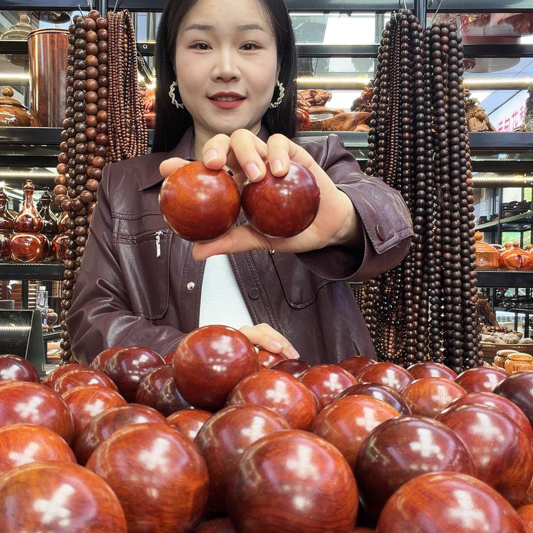 缅甸花梨（花梨木类）缅甸花梨6.0手球