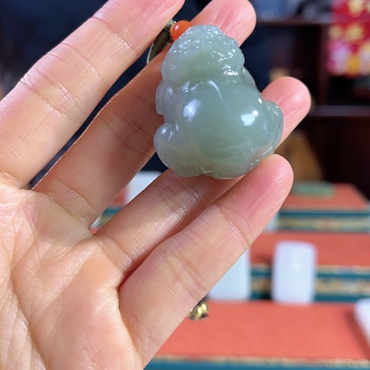 和田玉吊坠未镶嵌