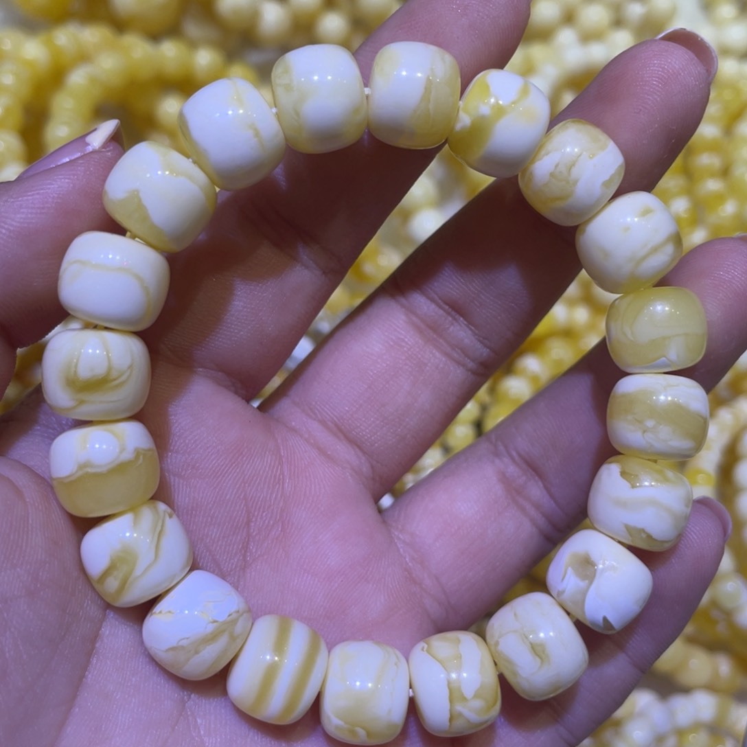 蜜蜡未镶嵌珠宝奇石11m