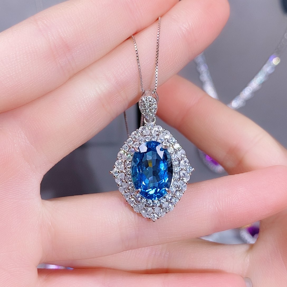 托帕石颈饰银S925镶嵌