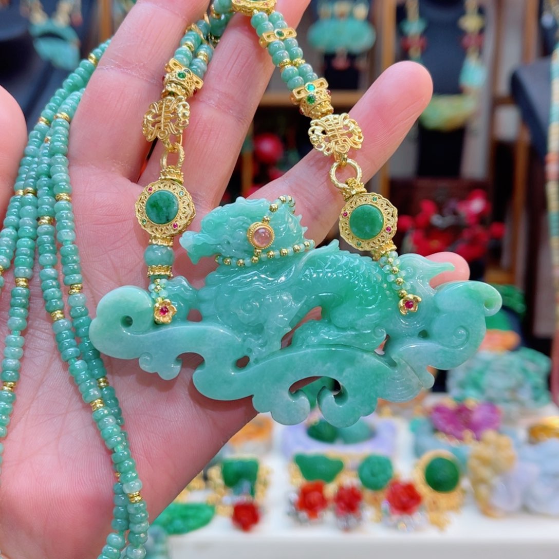 翡翠颈饰合金48小时鉴赏期