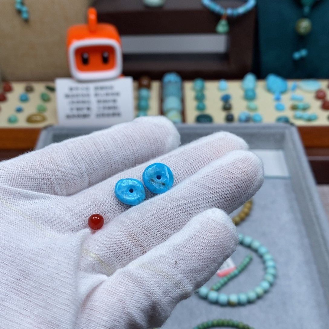 未镶嵌配饰南红玛瑙