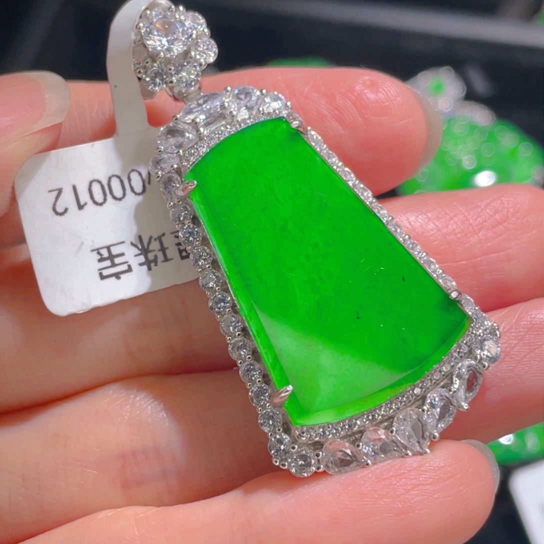 翡翠吊坠(不含链)银S925镶嵌