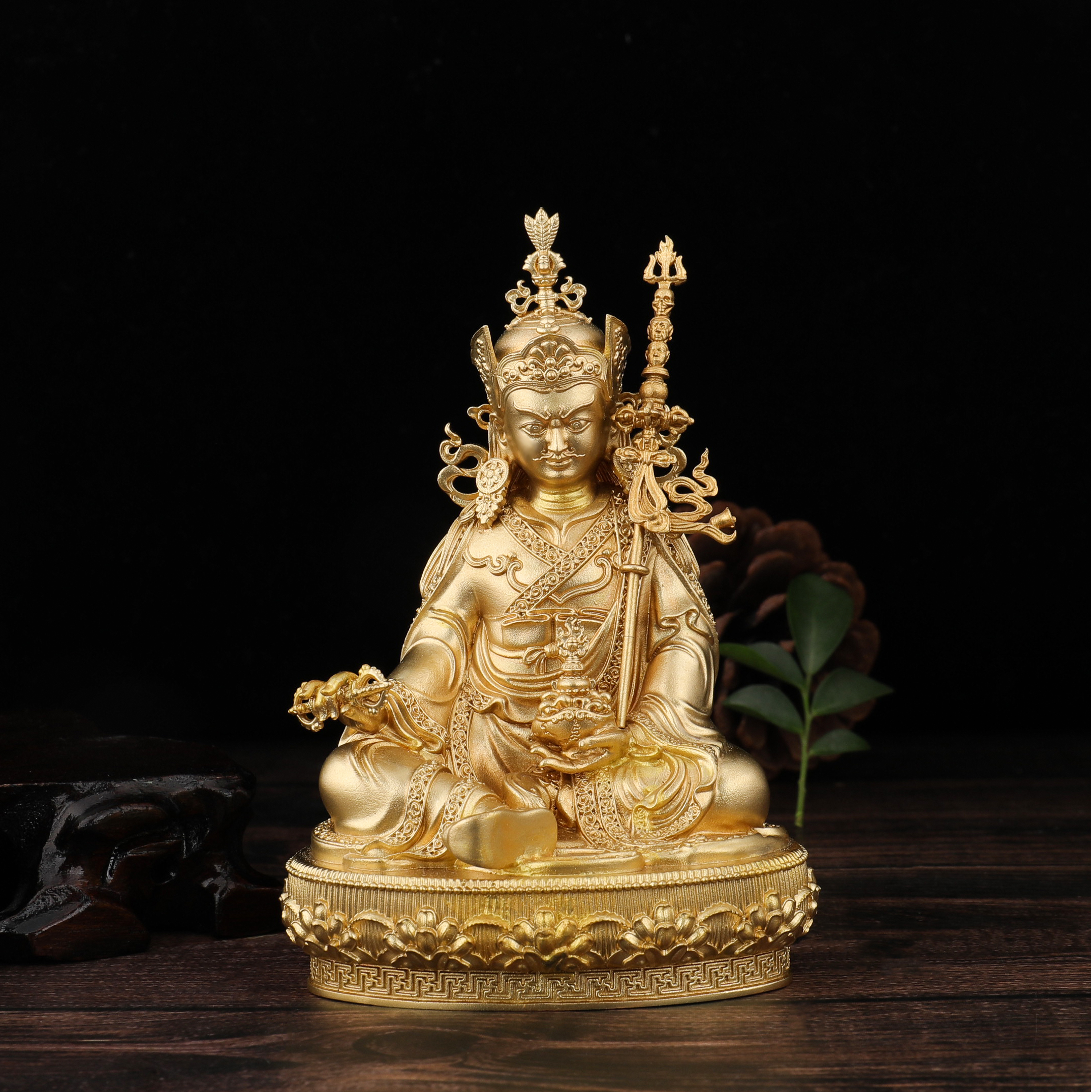 莲花生大士黄铜佛像白铜镀银雕像家居玄关佛堂办公桌面高档摆件