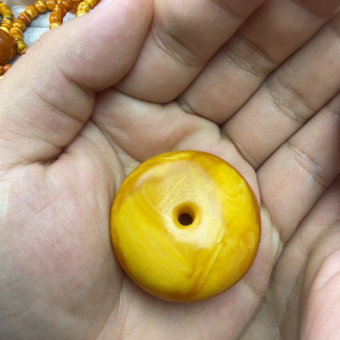 琥珀未镶嵌吊坠(不含链)