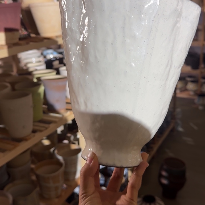 景德镇桌面陶瓷花盆