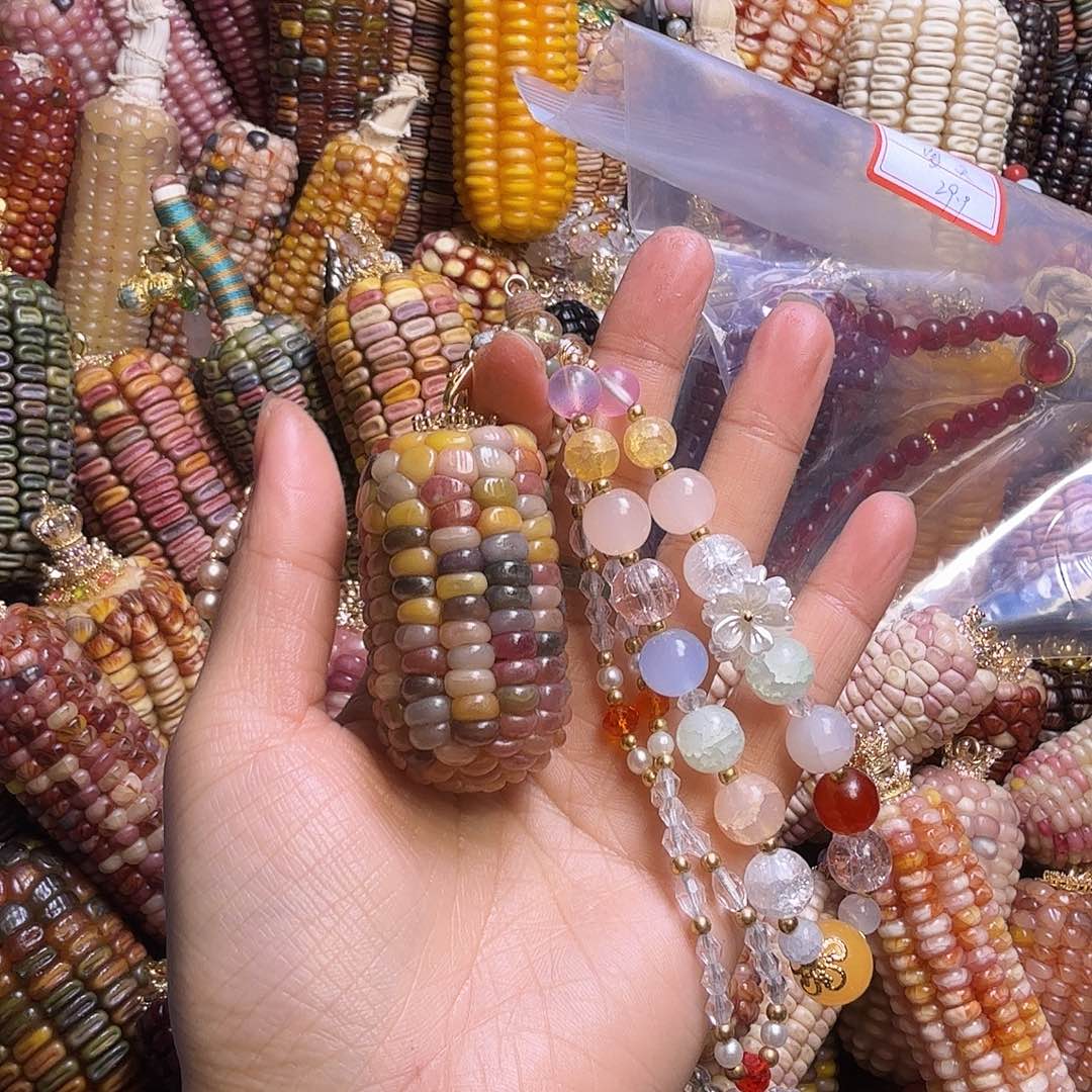 ****栀亚克力合金小墩子浅