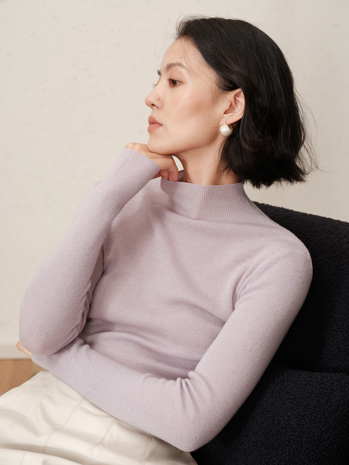 10%山羊绒+90%绵羊毛打底衫半高领针织衫女保暖修身显瘦黑色