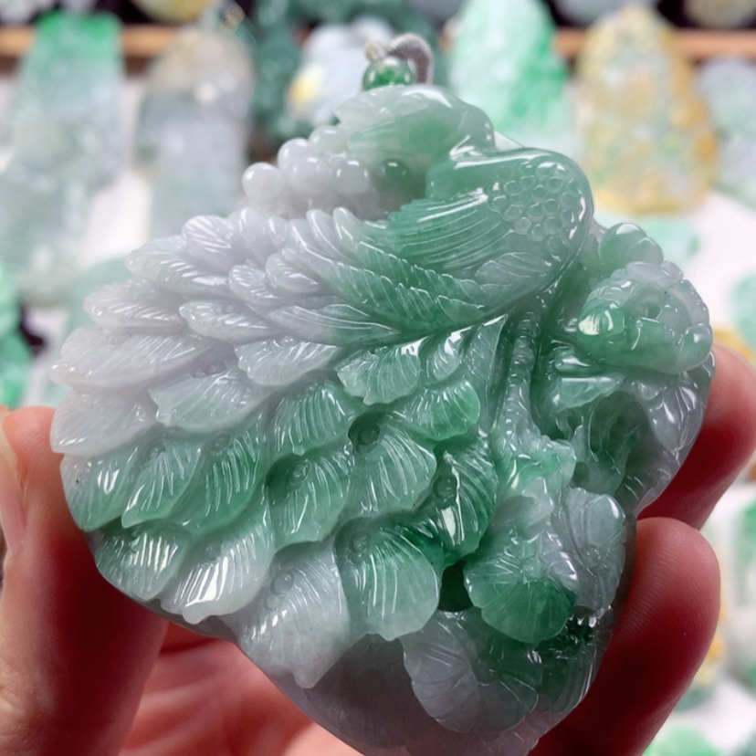 【闪购商品】翡翠吊坠(不含链)未镶嵌