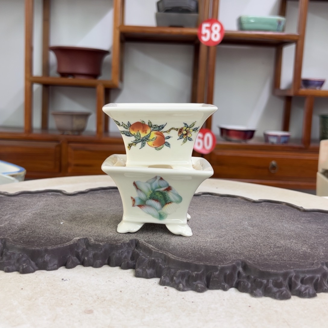 紫砂花盆瑕疵5-8/2。。。