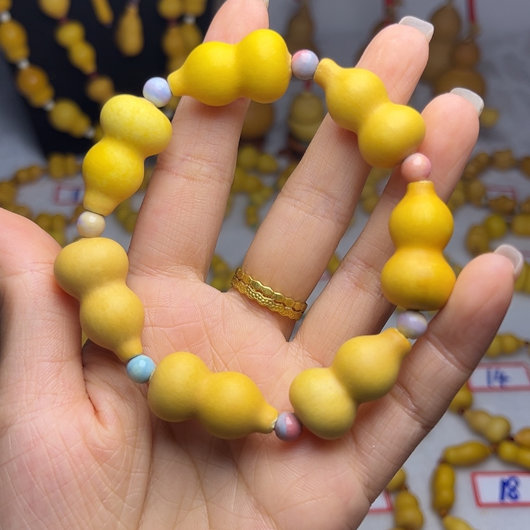 凌***千木质类精品葫芦手串