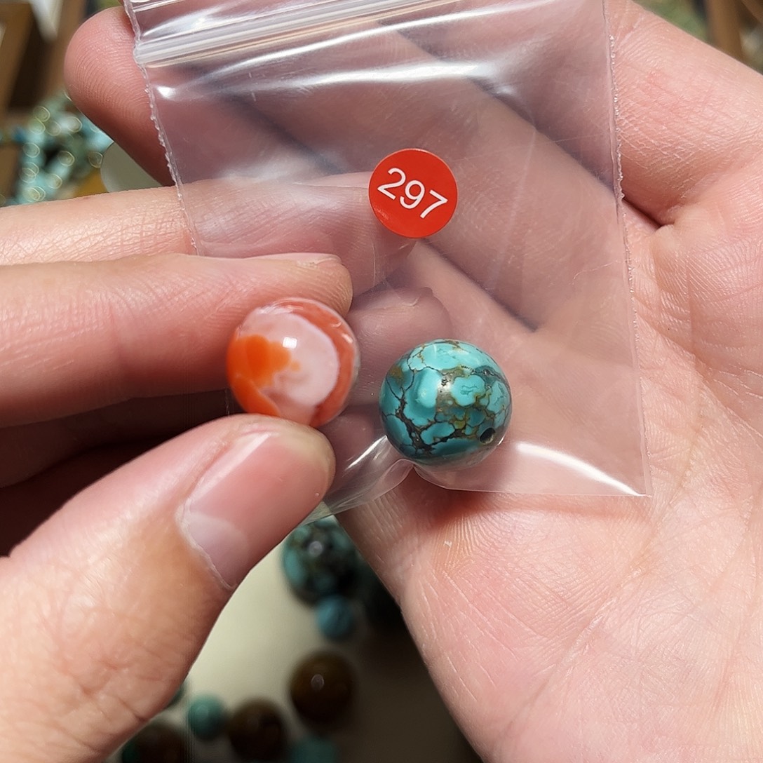 旧***两南红玛瑙未镶嵌珠宝奇石