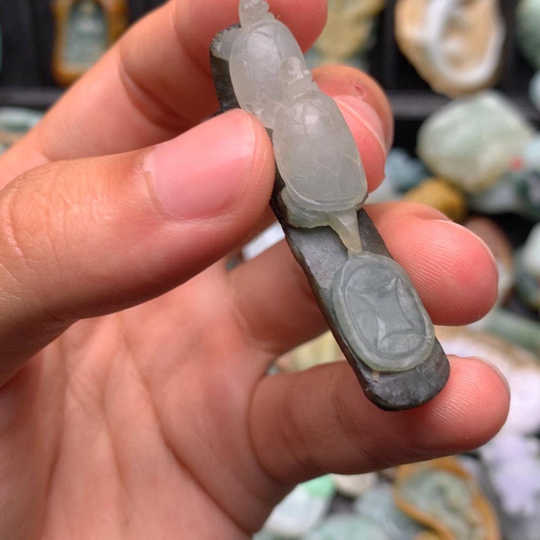 定制翡翠未镶嵌翡翠