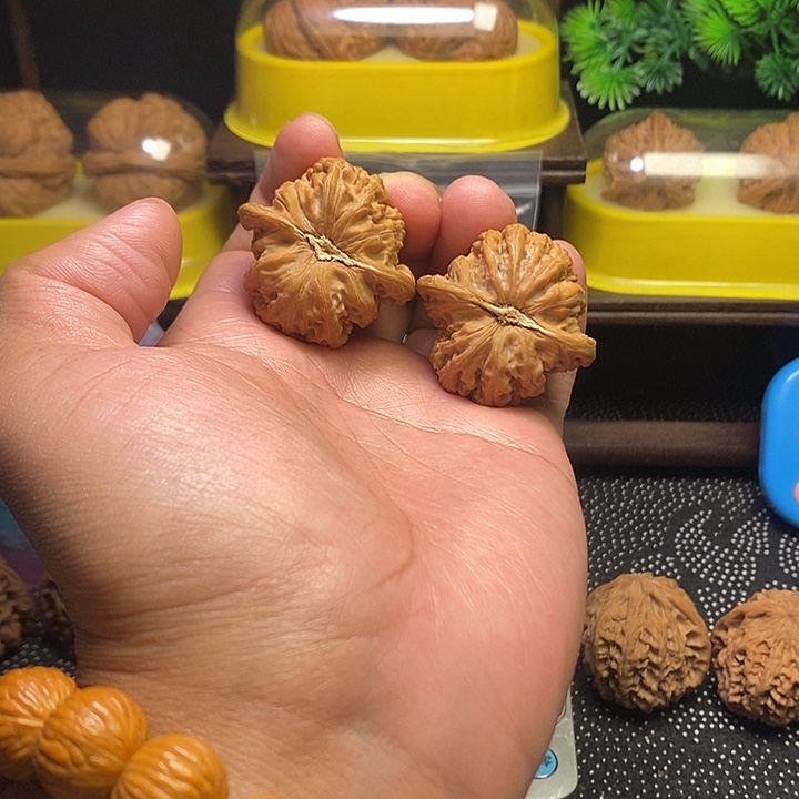 吊坠文玩核桃石膏底密文39