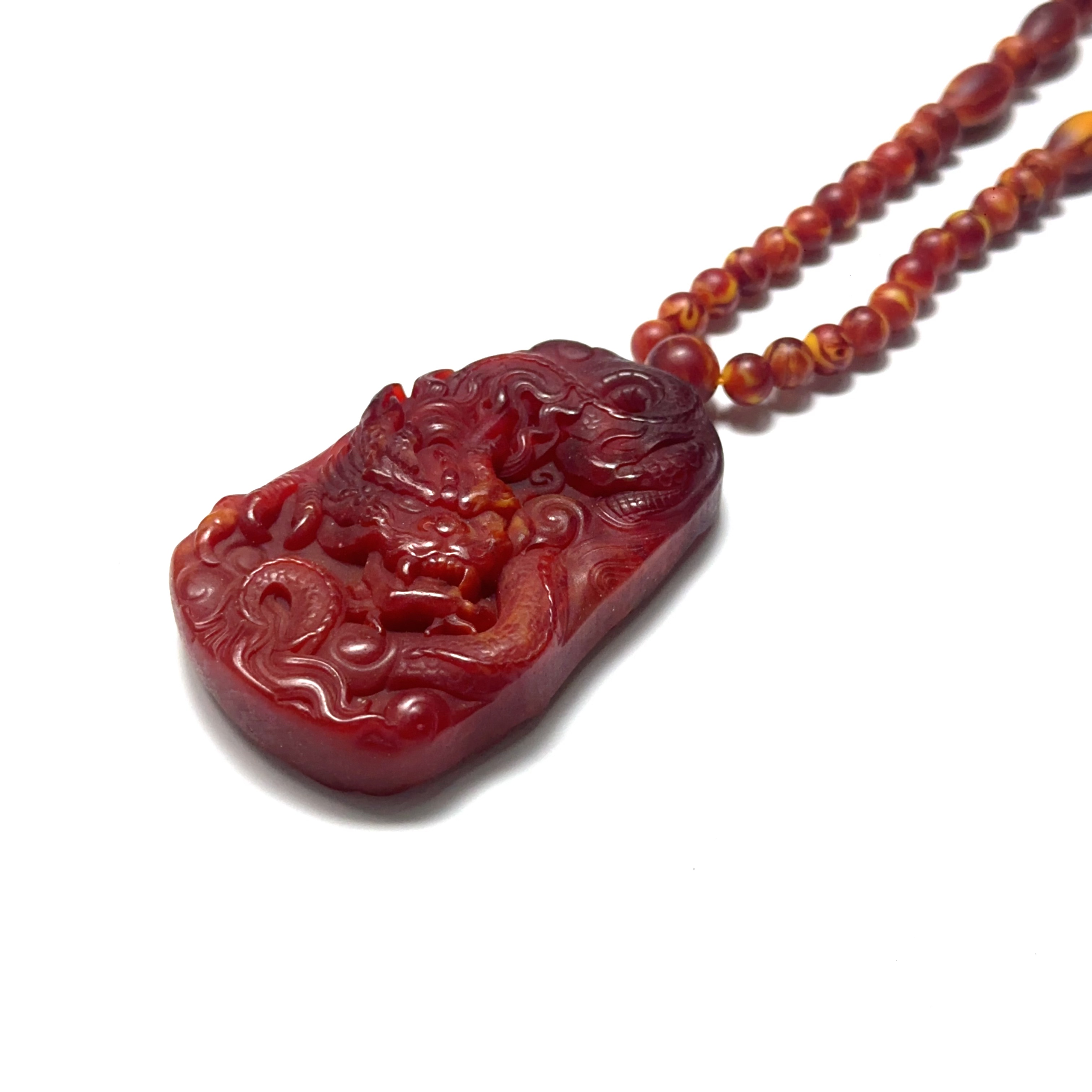 FY056  现代简绝时尚双面雕刻项链 尺寸 72x43x17