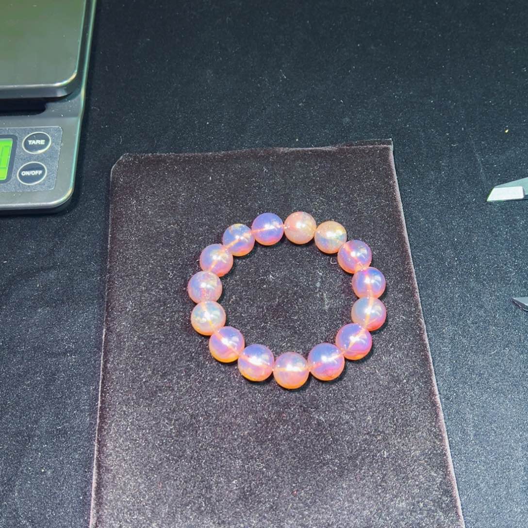 琥珀裸石未镶嵌琥珀