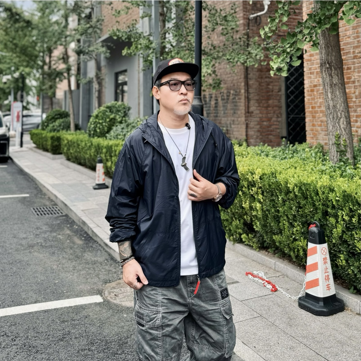户外山系防风防水立体剪裁连帽运动夹克风衣外套9137