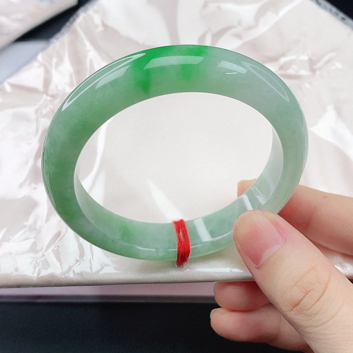 未镶嵌手镯翡翠翡翠674