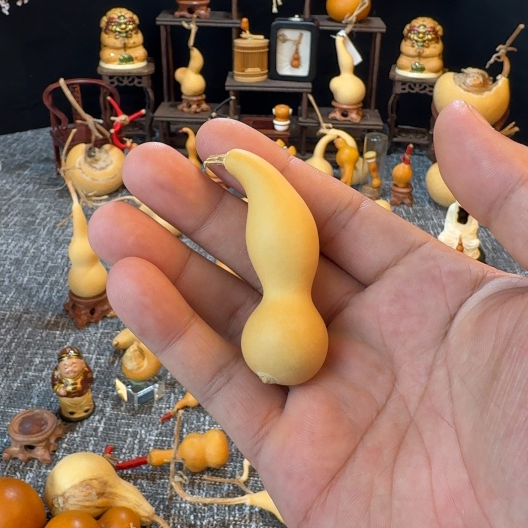 膽***鬼手把小葫芦本捻葫芦