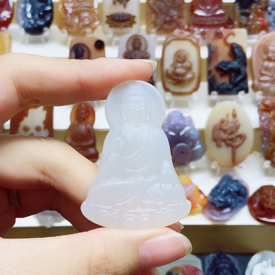 未镶嵌颈饰玛瑙/玉髓