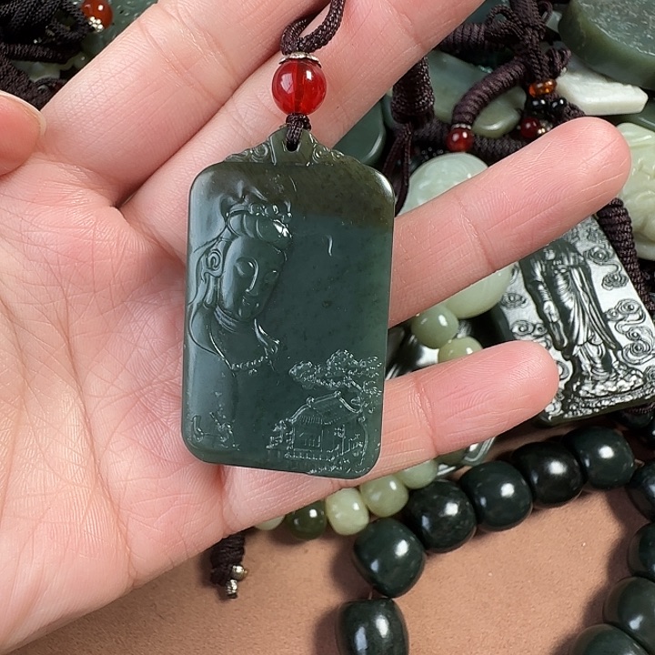 和田玉颈饰未镶嵌