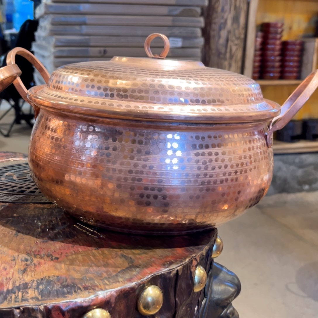 26原色锅手工锻打工艺