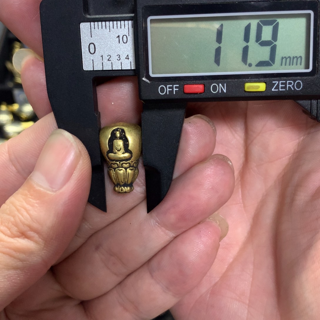 集芙饰品批发号：004