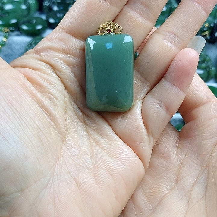 和田玉（碧玉）未镶嵌吊坠(不含链)